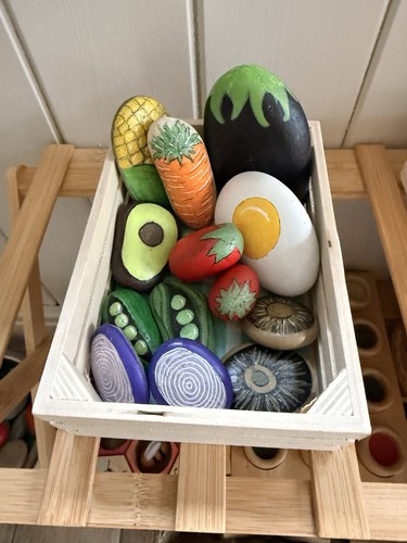 Mud kitchen stones - mud,