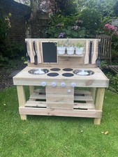 Oven Mud Kitchen
